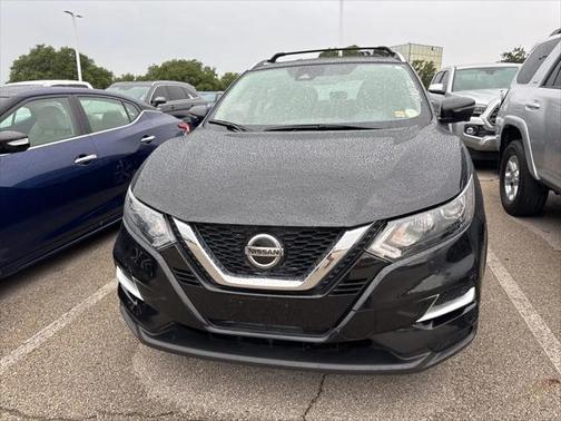 2022 Nissan Rogue Sport SL