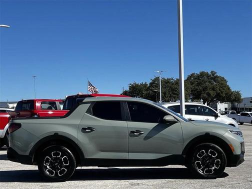 2024 Hyundai SANTA CRUZ SE