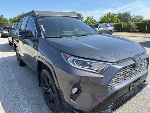 2020 Toyota RAV4 Hybrid SE