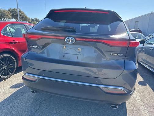 2023 Toyota Venza Limited