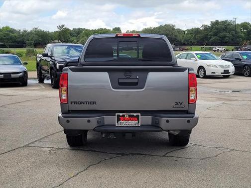 2020 Nissan Frontier SV