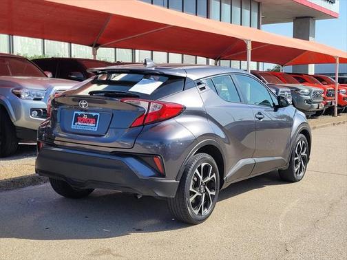 2021 Toyota C-HR XLE