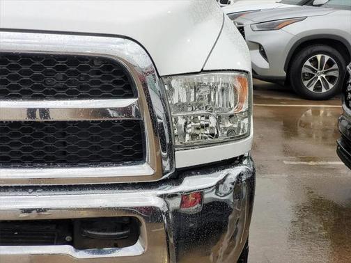 2018 RAM 2500 Tradesman Crew Cab 4x4 8' Box