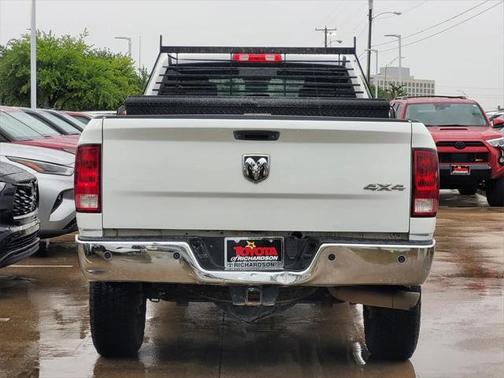 2018 RAM 2500 Tradesman Crew Cab 4x4 8' Box