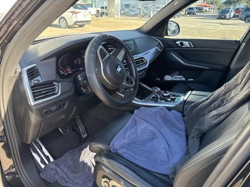 2022 BMW X5 sDrive40i