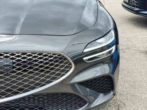 2023 Genesis G70 2.0T AWD