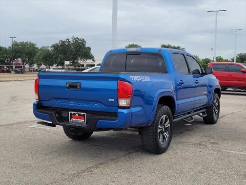 2017 Toyota Tacoma TRD Sport