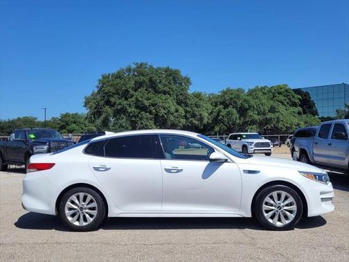 2017 Kia Optima EX