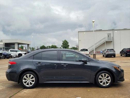 2025 Toyota Corolla Base