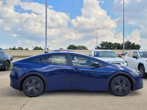 2026 Toyota Prius LE