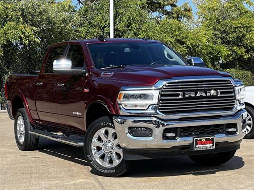 2022 RAM 2500 Laramie Crew Cab 4x4 6'4' Box