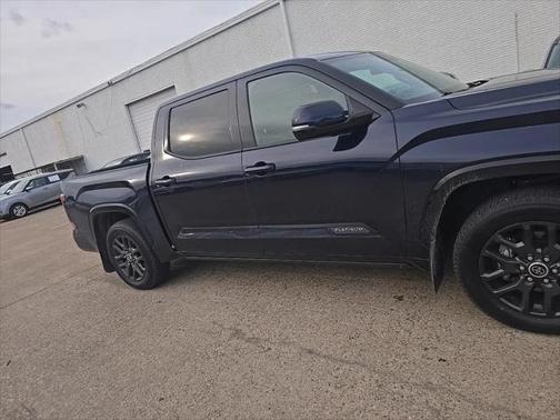 2023 Toyota Tundra Platinum
