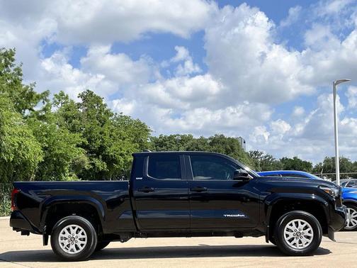Black 2024 Toyota Tacoma SR5