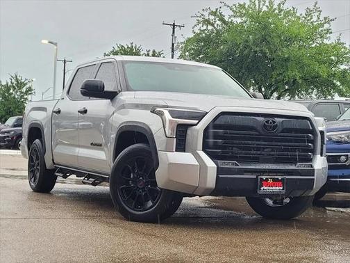 2022 Toyota Tundra SR5