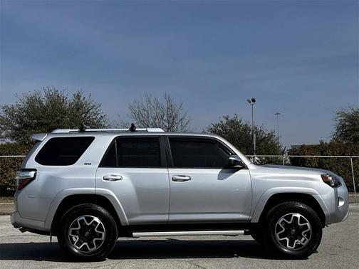 2017 Toyota 4Runner SR5