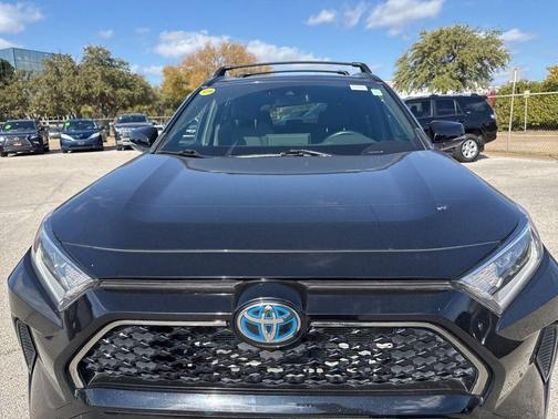 2021 Toyota RAV4 Prime SE