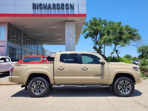 2020 Toyota Tacoma TRD Sport
