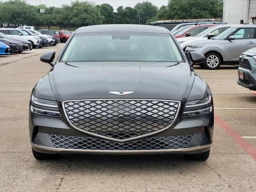 2023 Genesis Electrified G80 Base w/Navigation