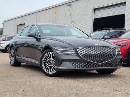 2023 Genesis Electrified G80 Base w/Navigation