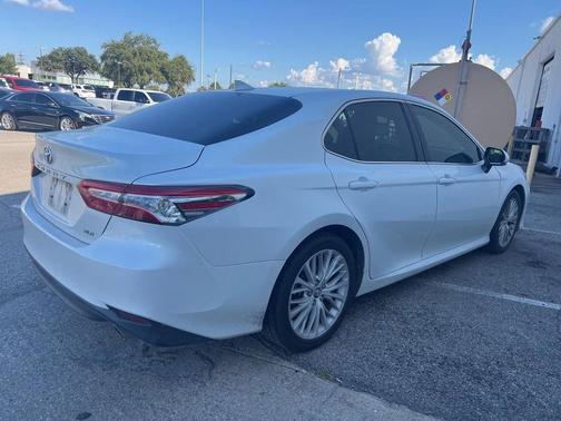 2019 Toyota Camry XLE