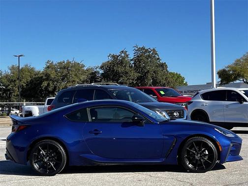 2024 Toyota GR86 Premium