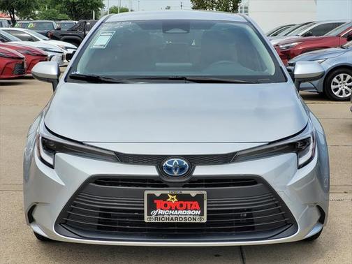 2025 Toyota Corolla Hybrid LE