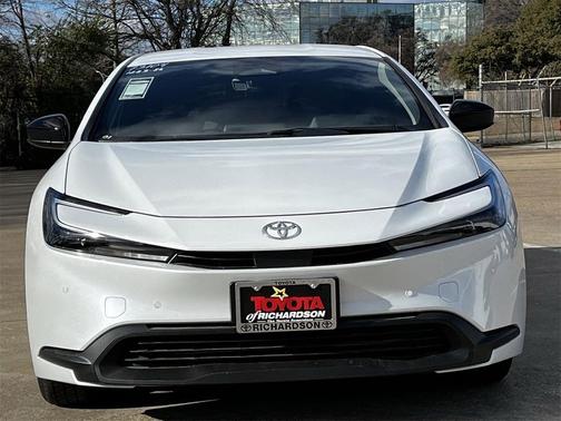 2026 Toyota Prius LE