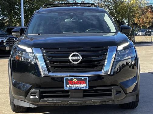 2024 Nissan Pathfinder SV FWD