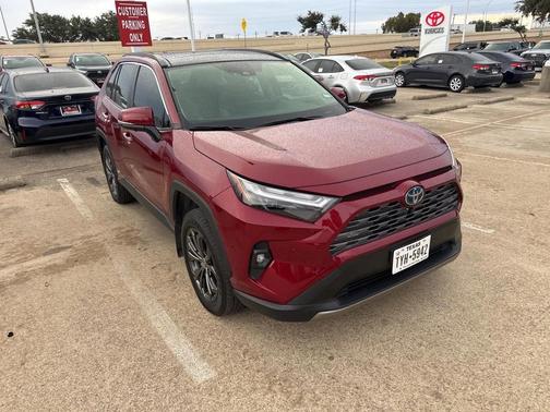 2024 Toyota RAV4 Hybrid Limited