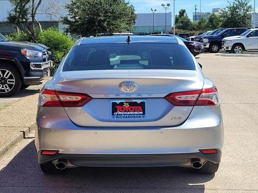 2020 Toyota Camry XLE