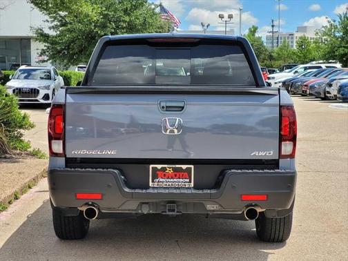 2022 Honda Ridgeline Black