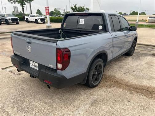 2022 Honda Ridgeline Black