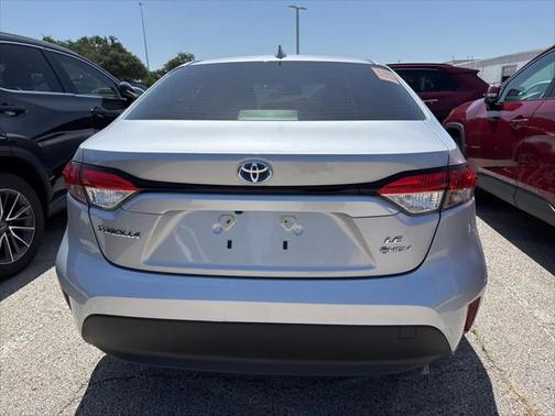 2025 Toyota Corolla Hybrid LE