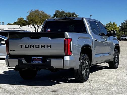2024 Toyota Tundra Platinum