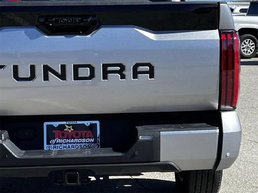 2024 Toyota Tundra Platinum