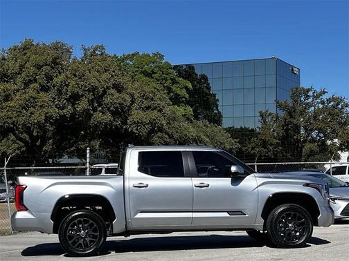 2024 Toyota Tundra Platinum
