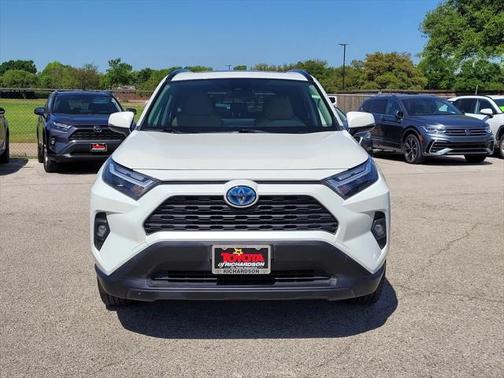 2022 Toyota RAV4 Hybrid XLE Premium