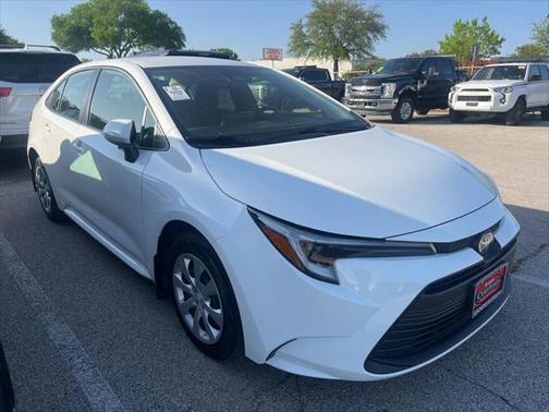 2024 Toyota Corolla Hybrid LE