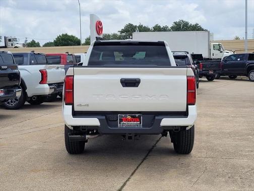 2025 Toyota Tacoma SR5