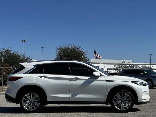 2022 INFINITI QX50 SENSORY