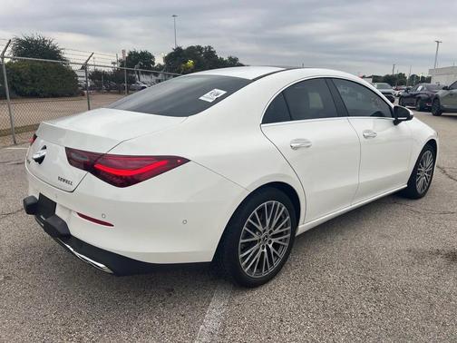 2024 Mercedes-Benz CLA 250 Base