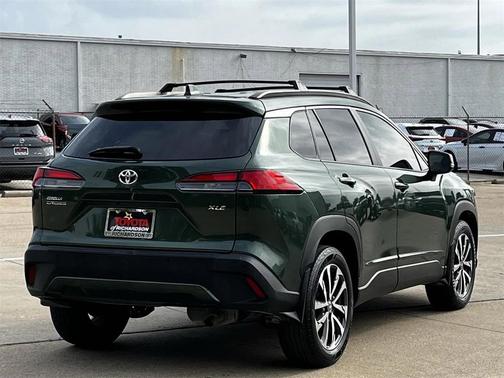 2022 Toyota Corolla Cross XLE