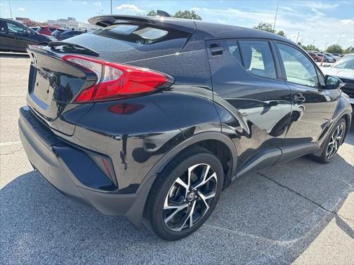 2021 Toyota C-HR XLE