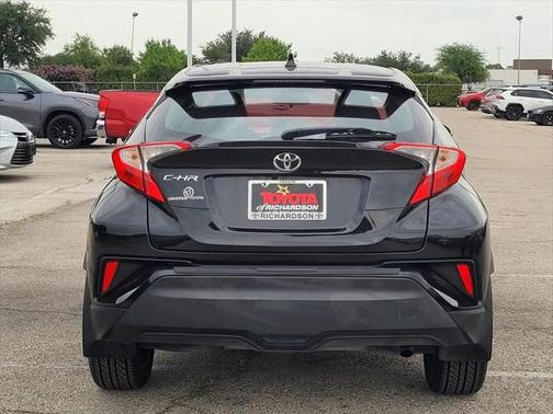 2021 Toyota C-HR XLE