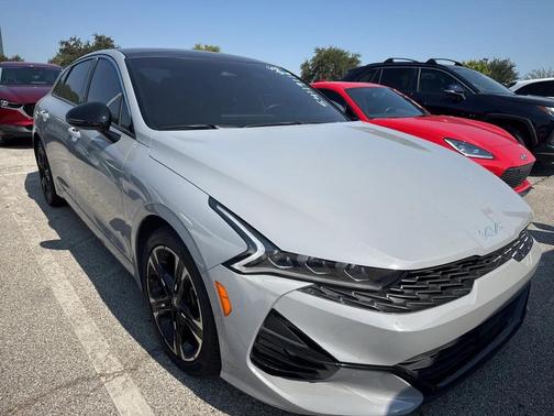 2022 Kia K5 GT-Line