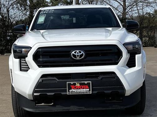 2026 Toyota Tacoma SR