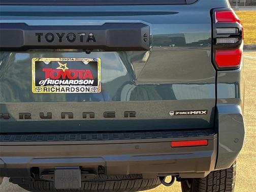 2025 Toyota 4Runner TRD Off Road