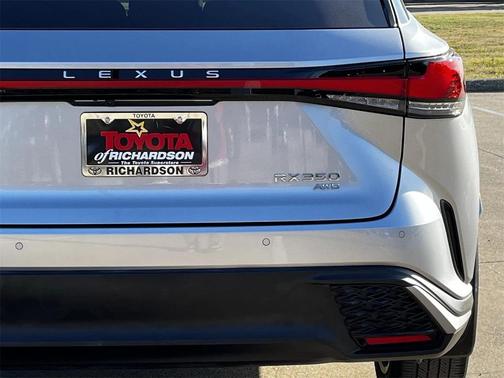 2023 Lexus RX 350 F SPORT Handling