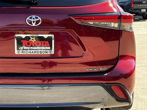 2023 Toyota Highlander Limited