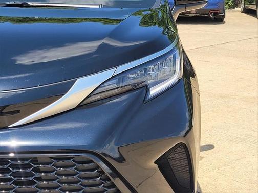 2024 Toyota Sienna XSE 7 Passenger